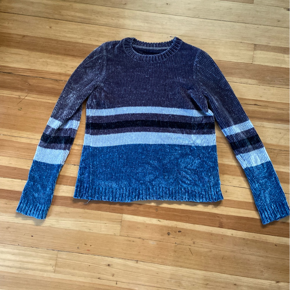 Soft grey sweater with blue, black and, white stripes